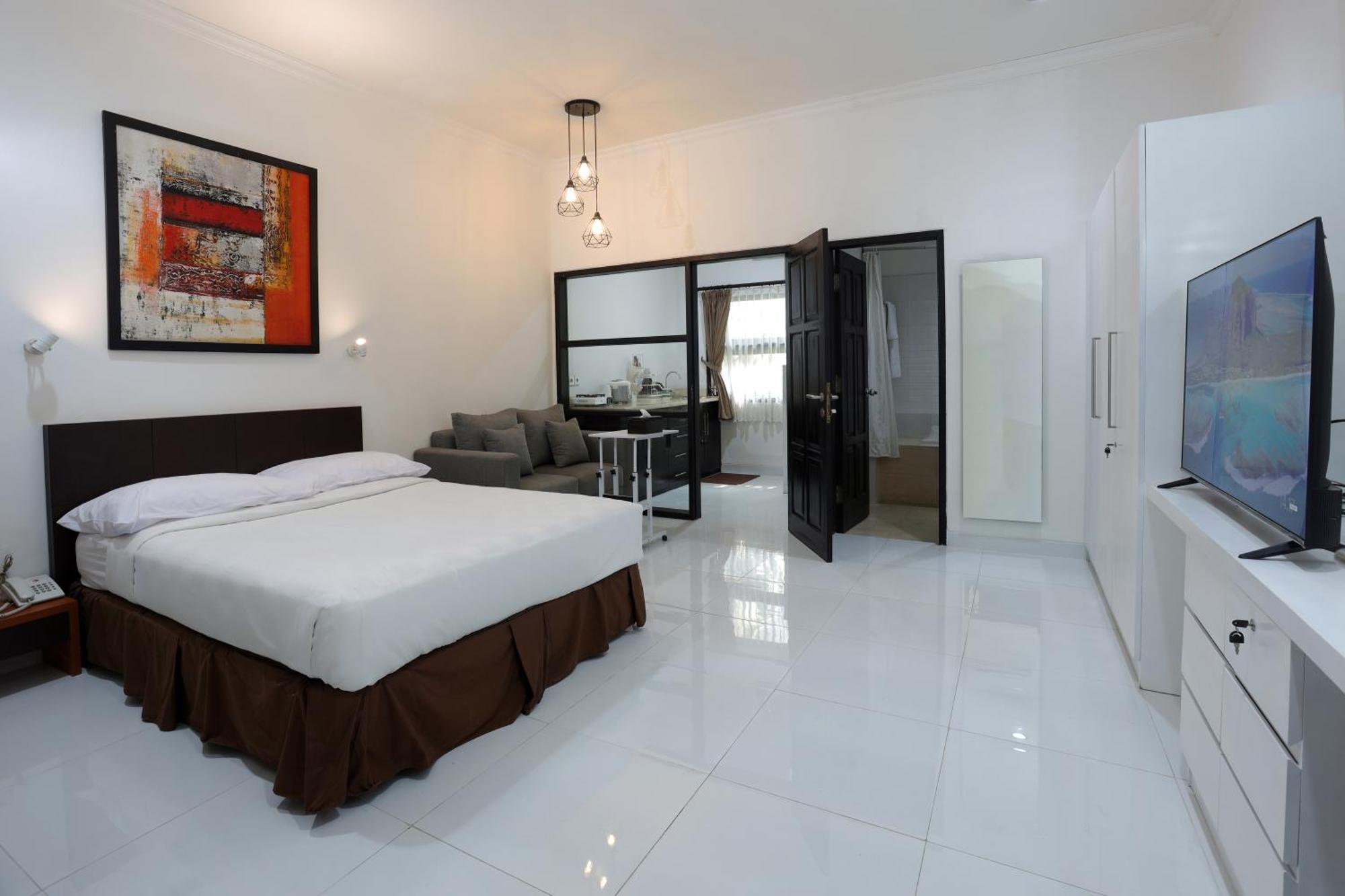 Jambuluwuk Residence Menteng Джакарта Экстерьер фото