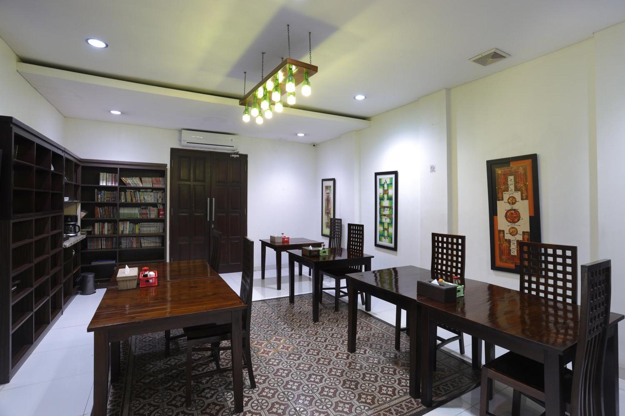 Jambuluwuk Residence Menteng Джакарта Экстерьер фото